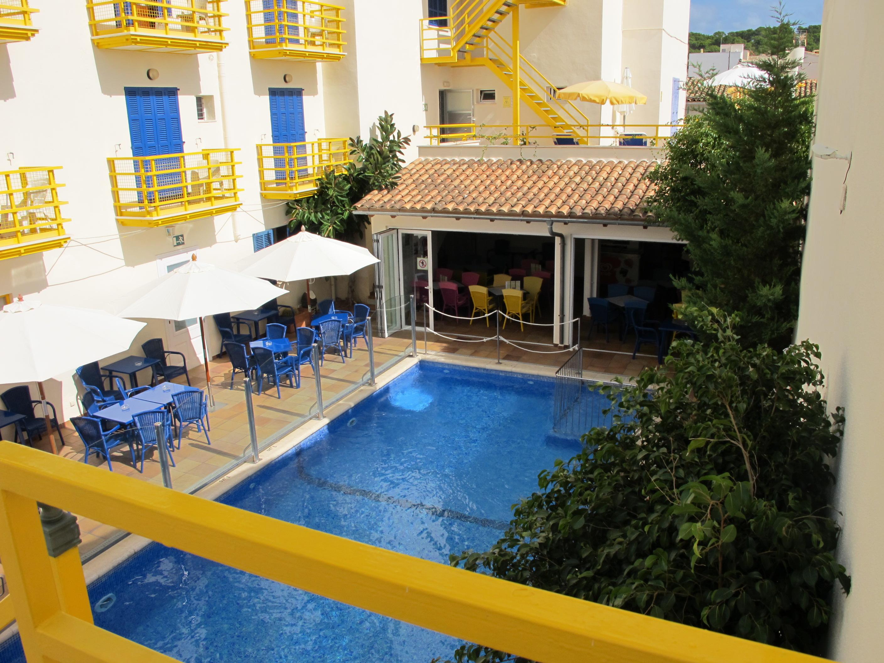 Hotel Bellavista Cala Ratjada  Bagian luar foto