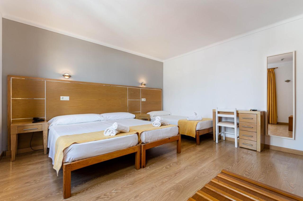 Hotel Bellavista Cala Ratjada  Bagian luar foto