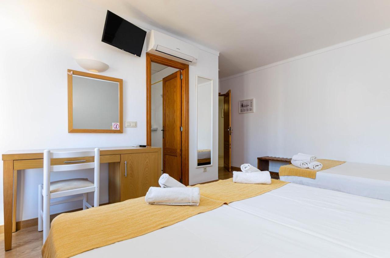 Hotel Bellavista Cala Ratjada  Bagian luar foto